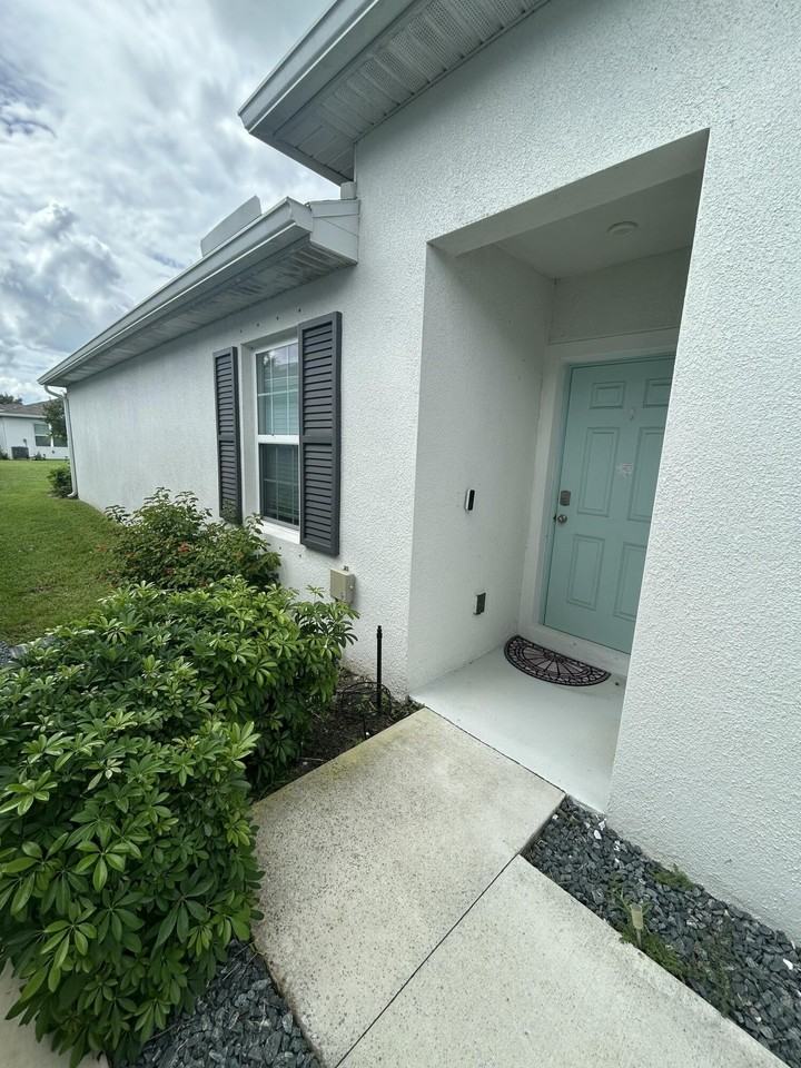 825 Persimmon Pl - Photo 2 of 23