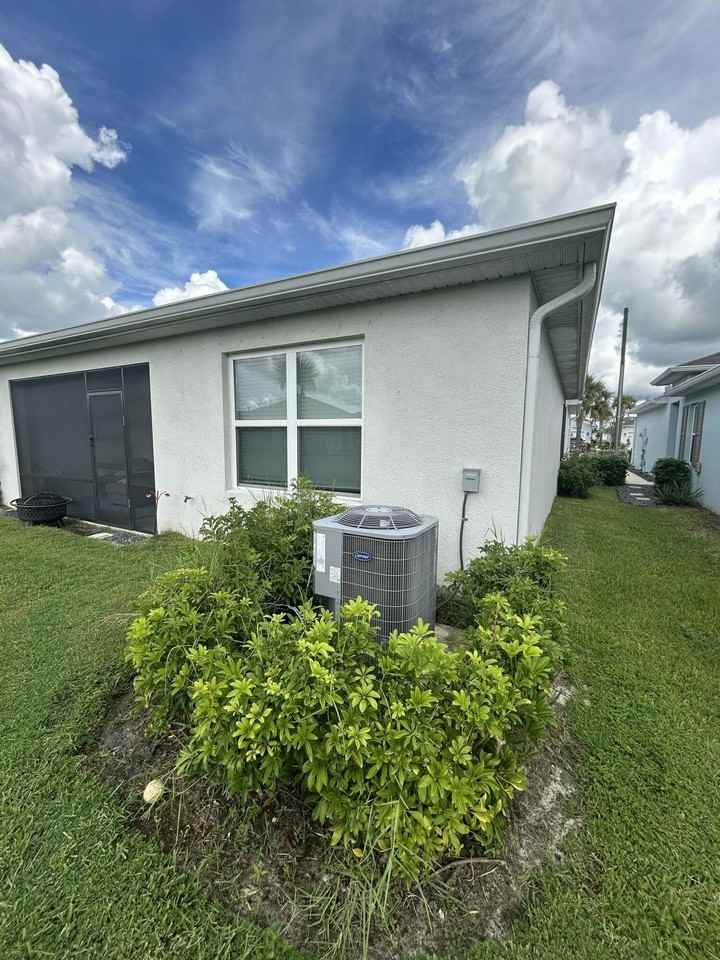 825 Persimmon Pl - Photo 6 of 23
