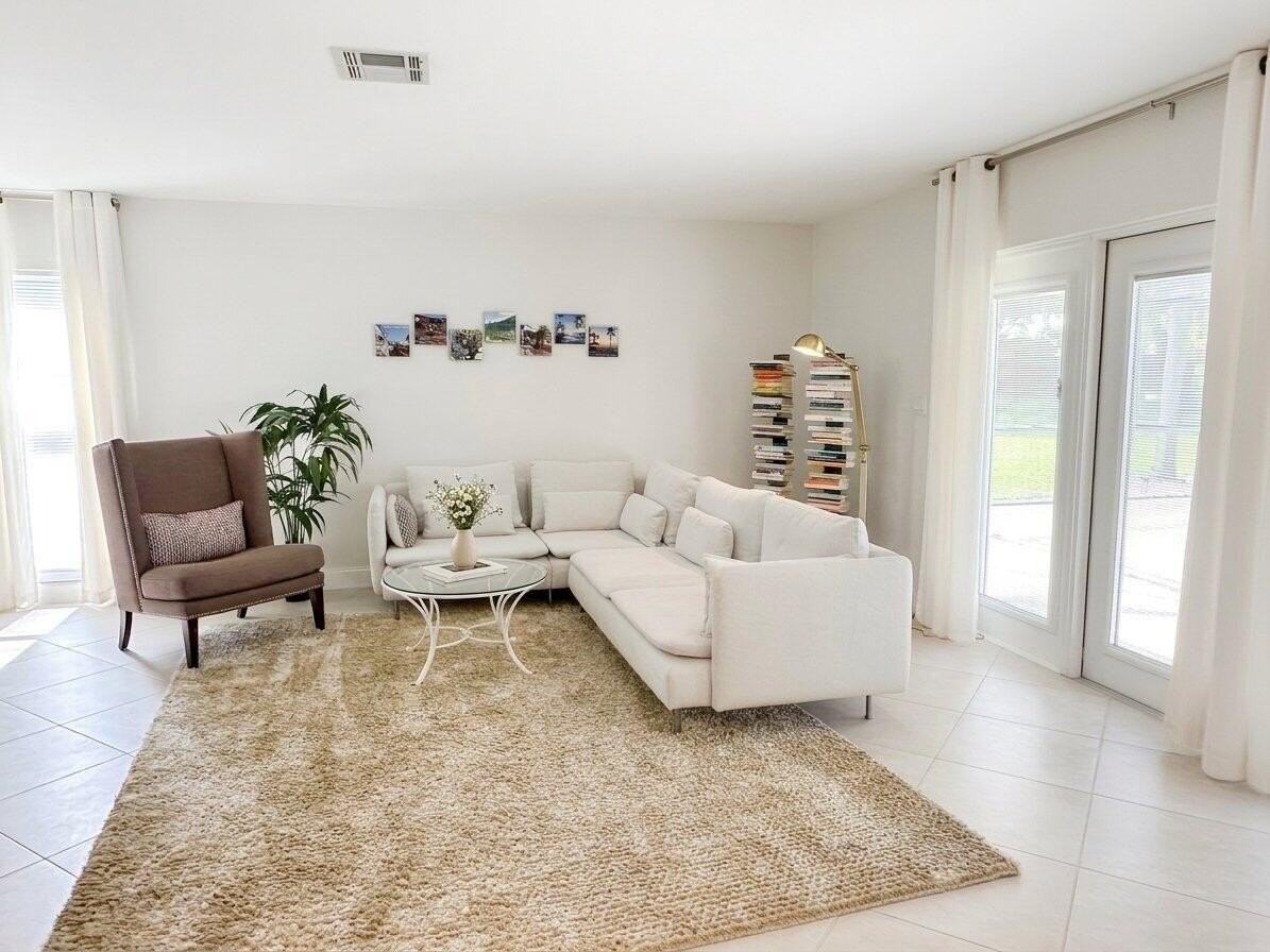 20816 Sugarloaf Ln - Photo 6 of 37