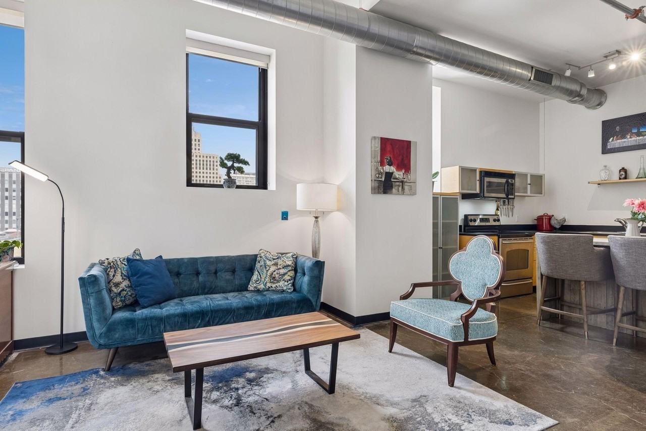 350 Saint Peter St #1012 - Photo 2 of 38