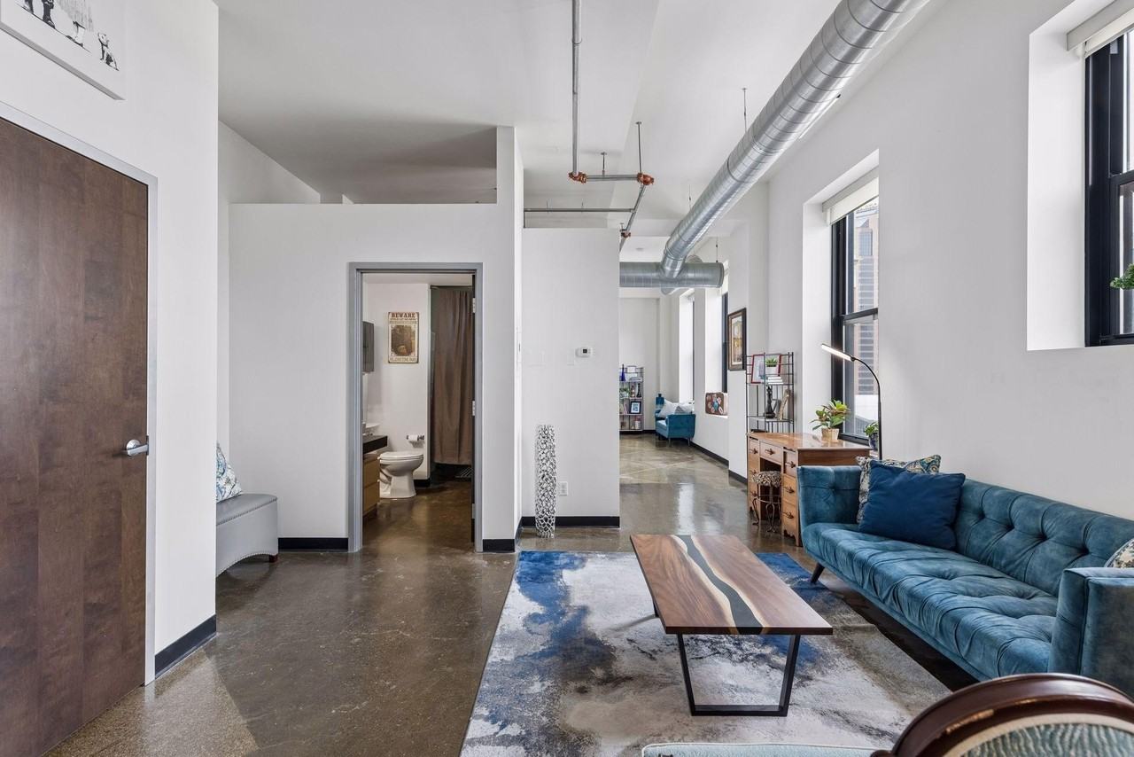350 Saint Peter St #1012 - Photo 3 of 38