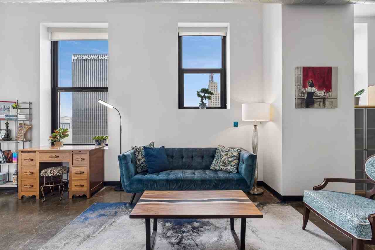 350 Saint Peter St #1012 - Photo 4 of 38