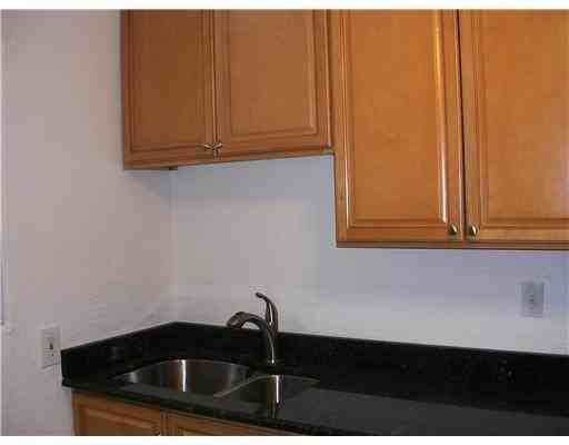 506 38th St - Photo 5 of 11