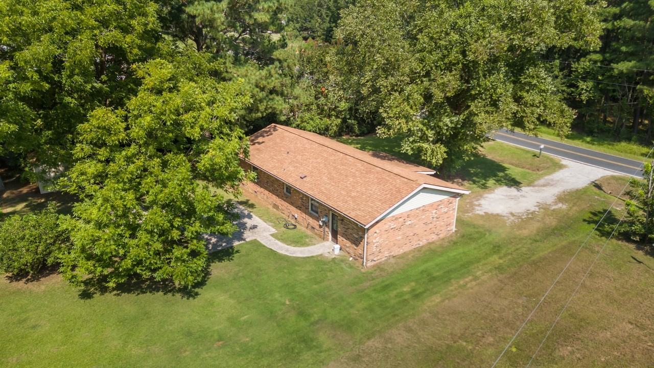 1045 Scott Town Rd #1 - Photo 6 of 50
