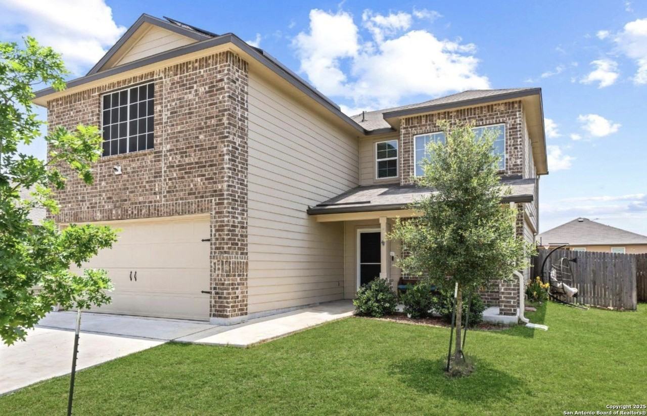 324 Washita Riv - Photo 2 of 22