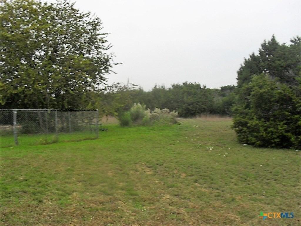645 Whispering Oaks Dr - Photo 6 of 7