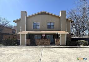 featured image of 3901 Hereford Ln #D