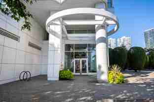 1077 Marinaside Crescent #G3N - Photo 1 of 1