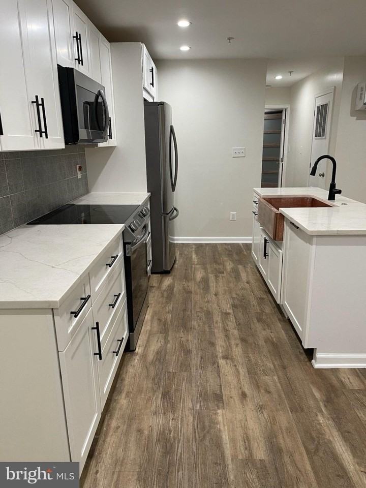 1625 1st St Ne - Photo 6 of 10