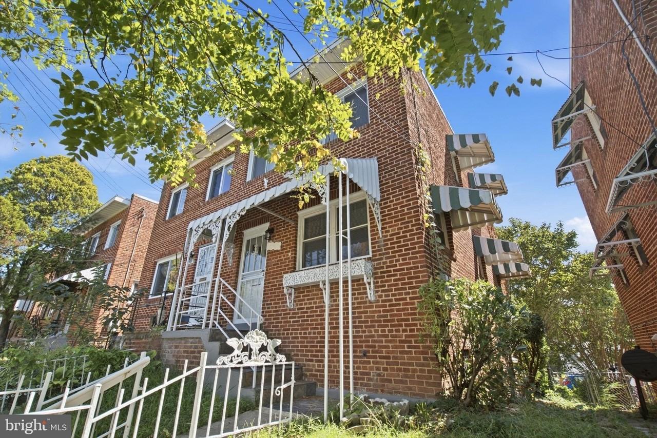 4229 Fort Dupont Ter Se - Photo 3 of 21