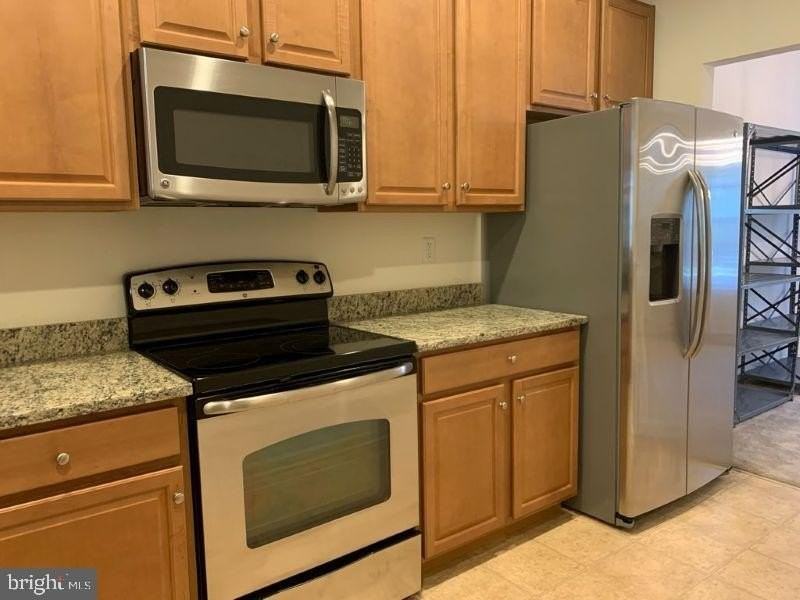 36401 Ridgeshore Ln - Photo 5 of 24