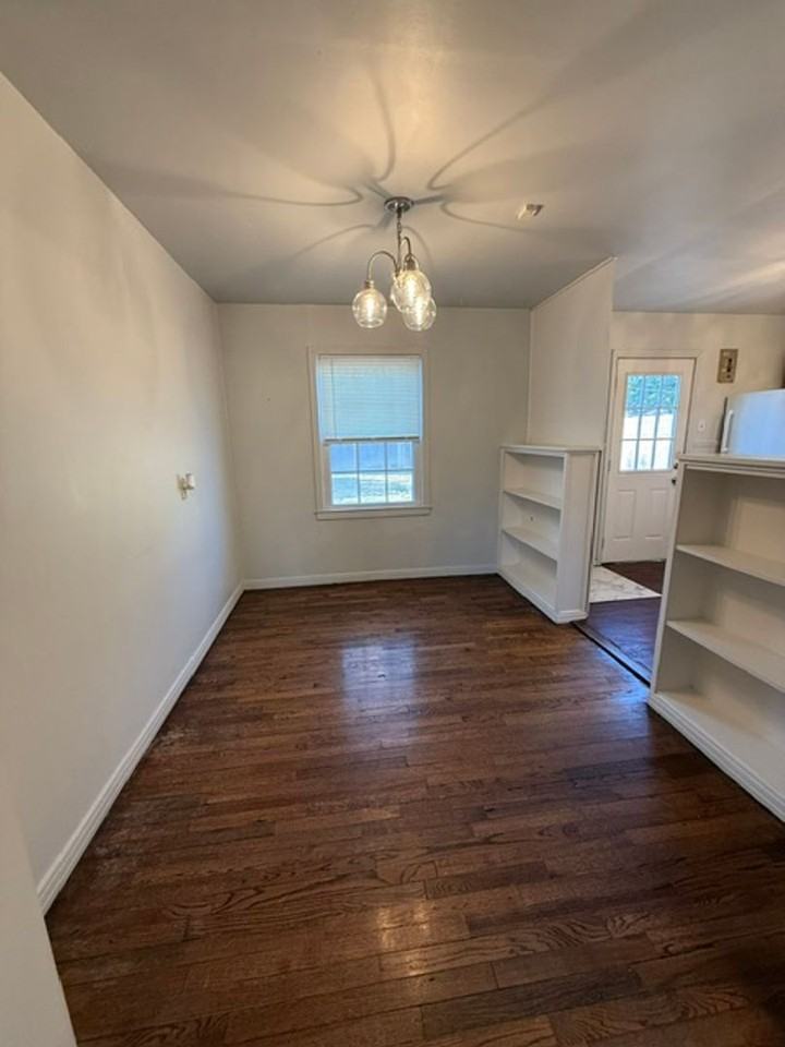 2609 28th St - Photo 6 of 13