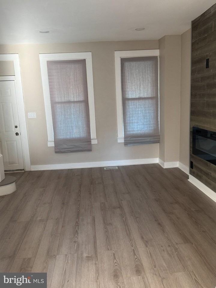 22 N Ellamont St - Photo 5 of 6