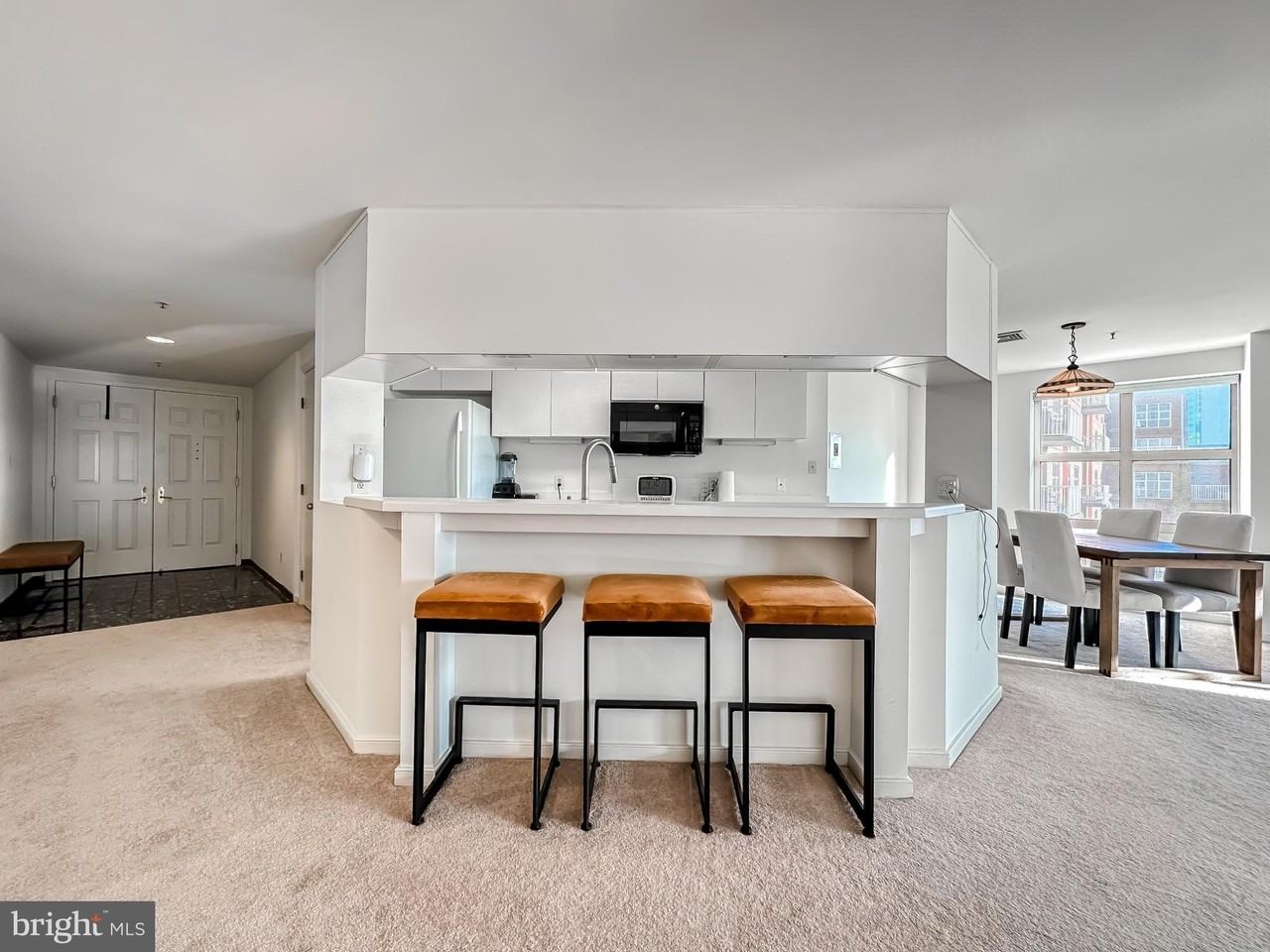 250 President St #702 - Photo 3 of 37