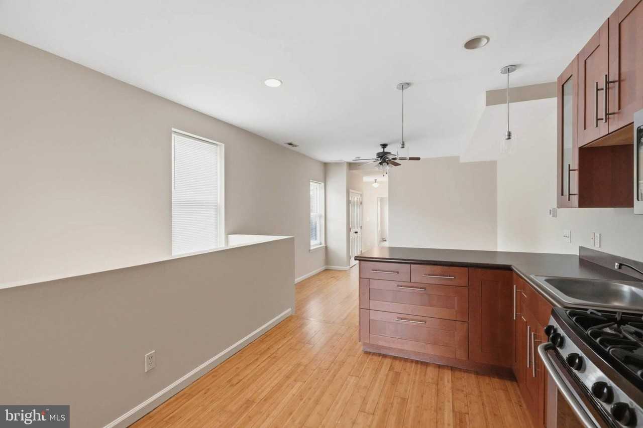 1301 Washington Blvd #B - Photo 4 of 19