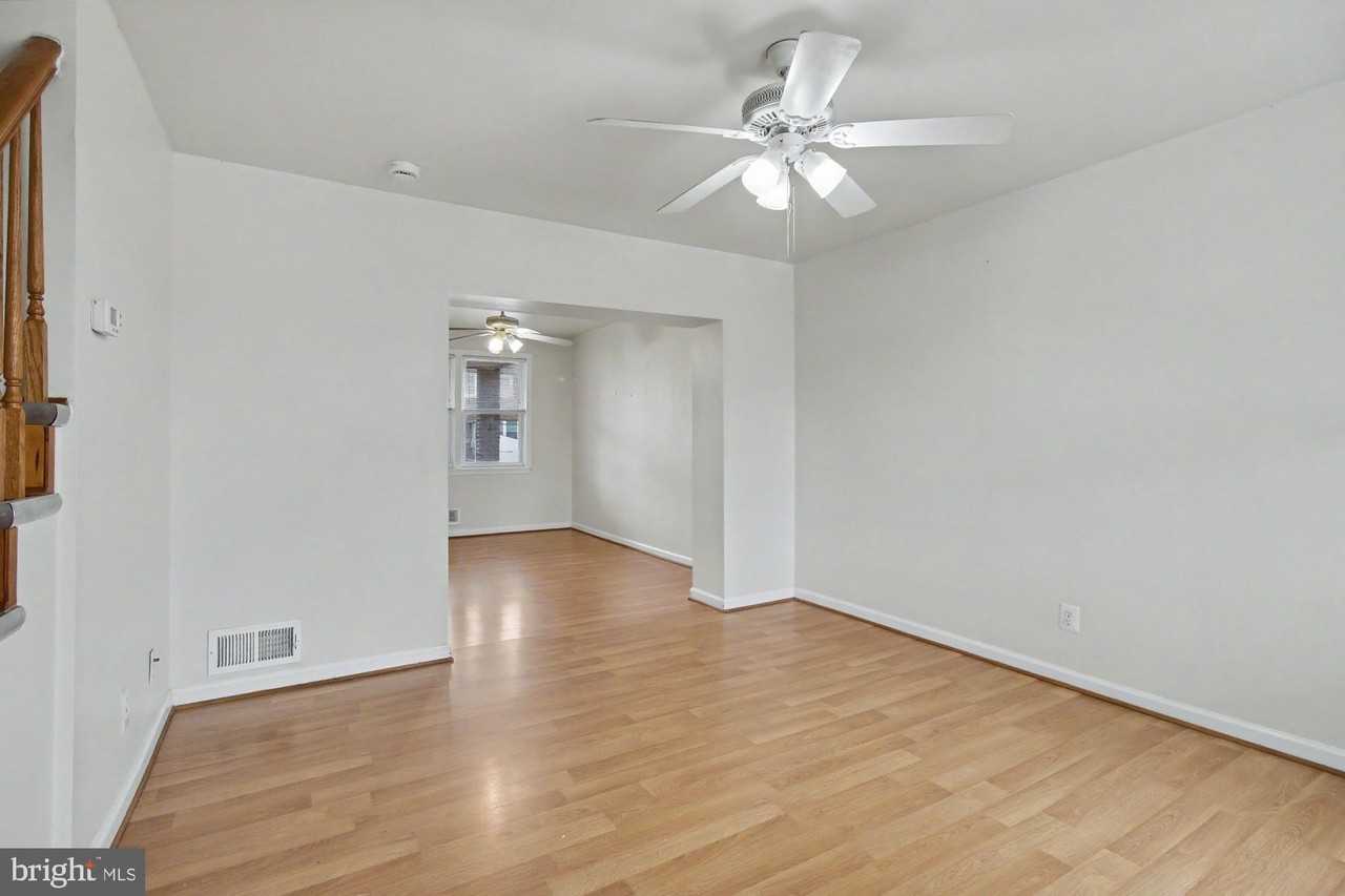 3443 Dunhaven Rd - Photo 5 of 41