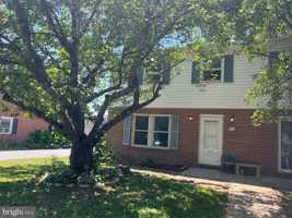 featured image of 314 Franklin St #314