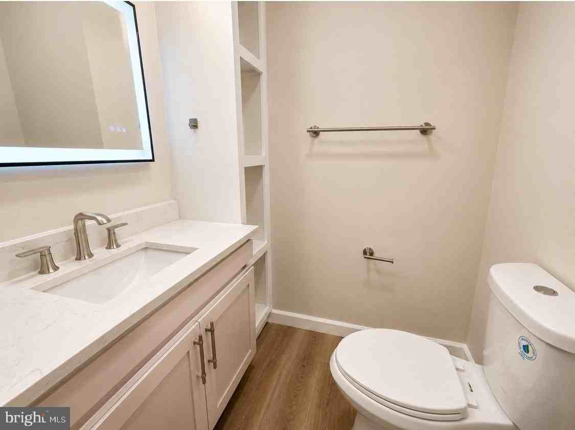 314 Franklin St #314 - Photo 5 of 24