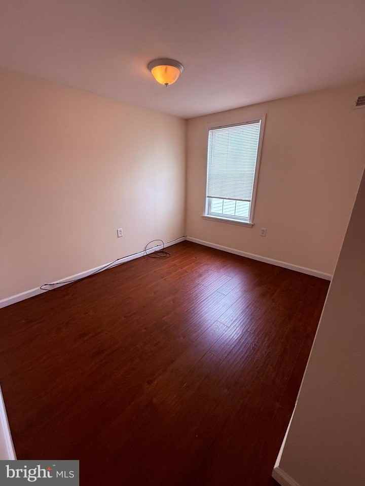 30 E Union St - Photo 7 of 13