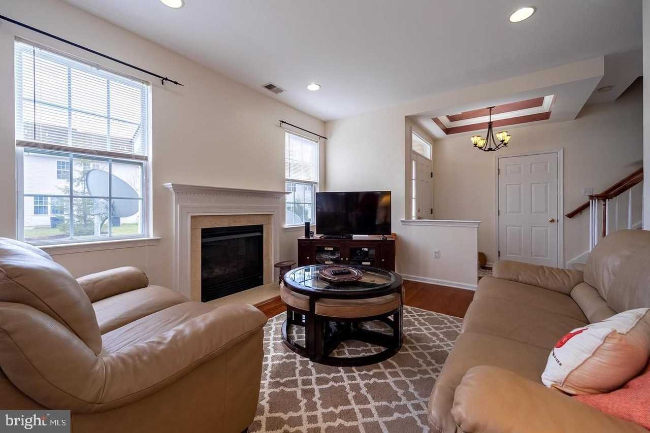 101 Haddon Ct - Photo 5 of 24