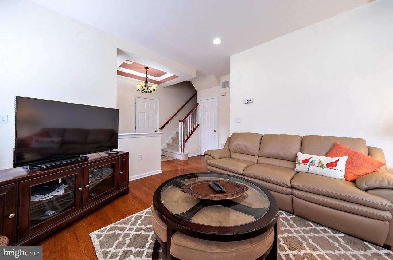 101 Haddon Ct - Photo 6 of 24