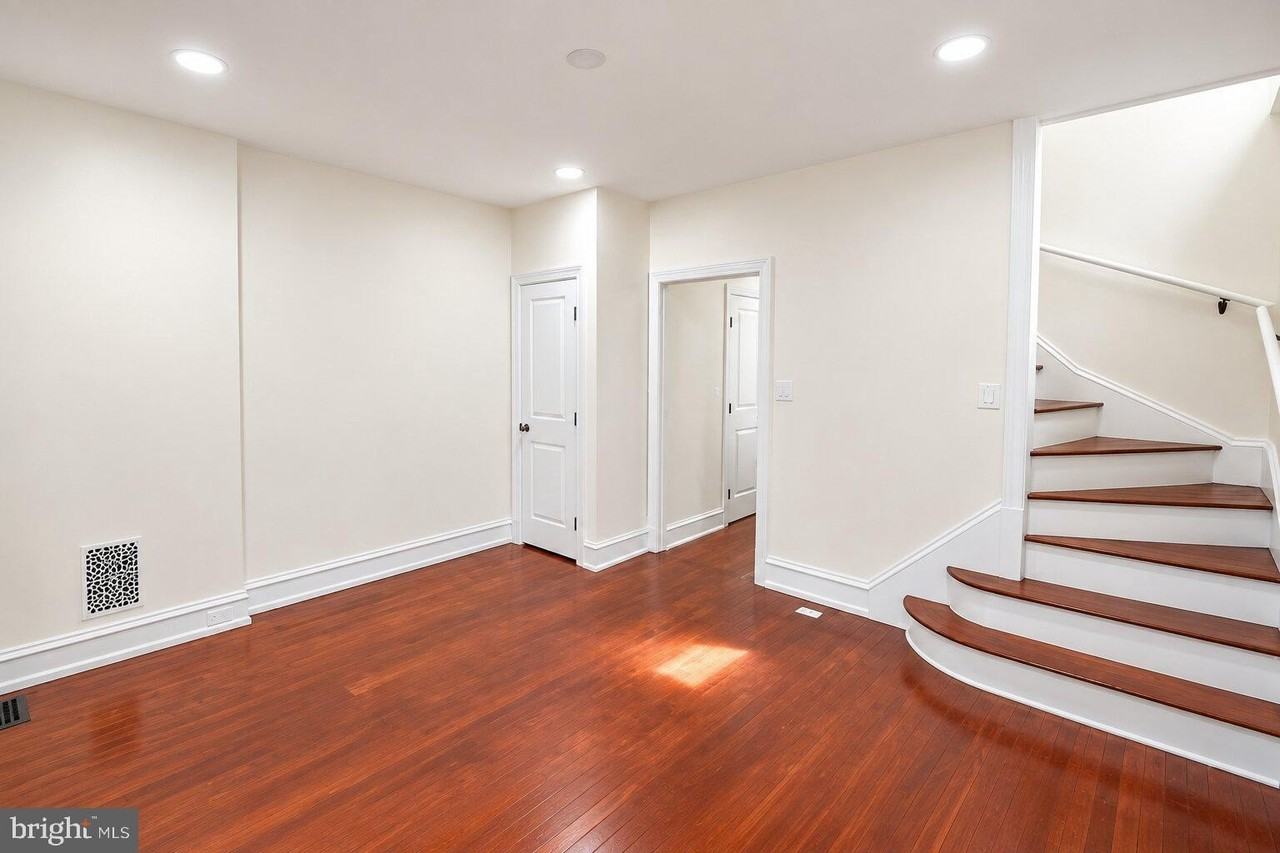 108 Washington Ave - Photo 5 of 21