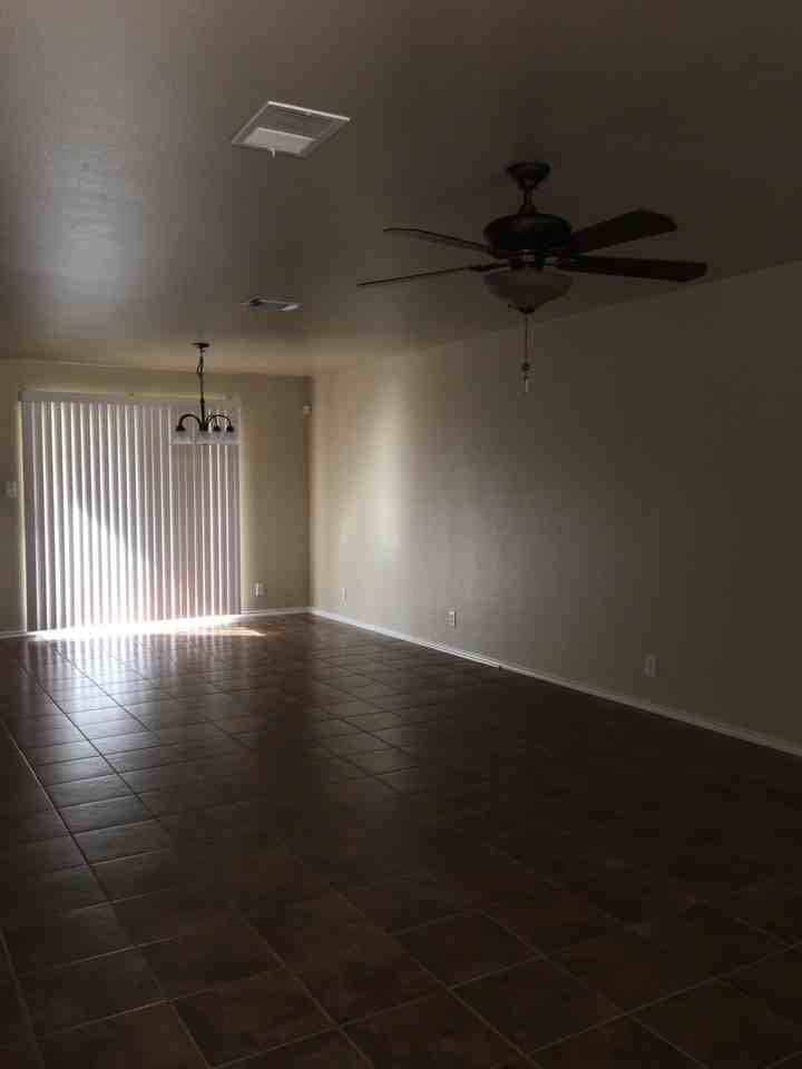 Burich 3103 Swallow Pointe Series LLC3103 Swallow Pointe #3103 - Photo 3 of 13