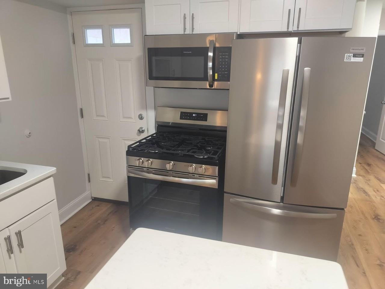 934 W Porter St #1 - Photo 6 of 15