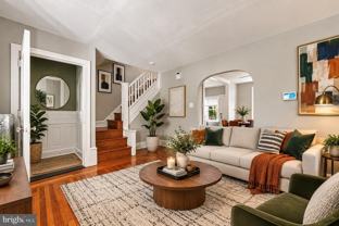 6217 W Stiles St - Photo 1 of 1