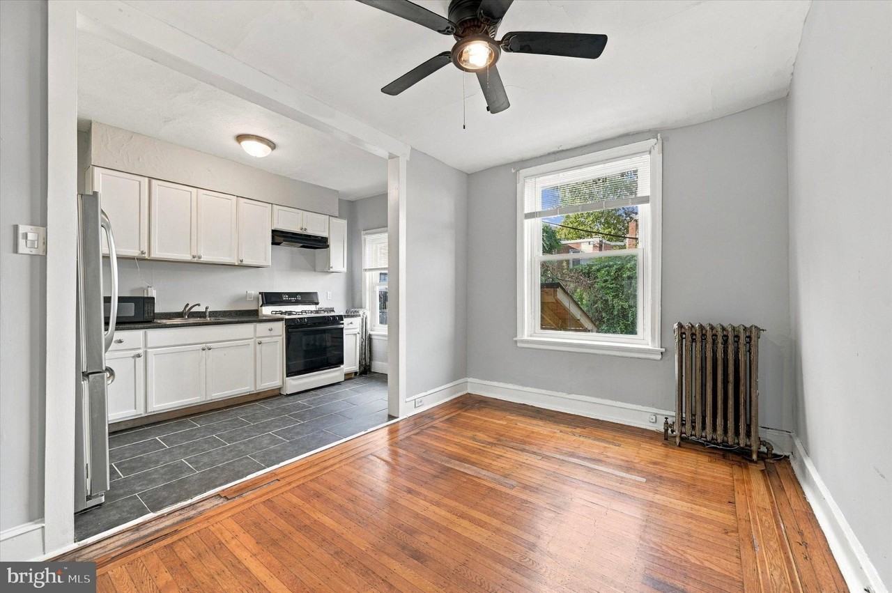 6217 W Stiles St - Photo 5 of 20