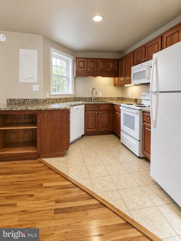 209-#3 HANOVER Street - Photo 6 of 15