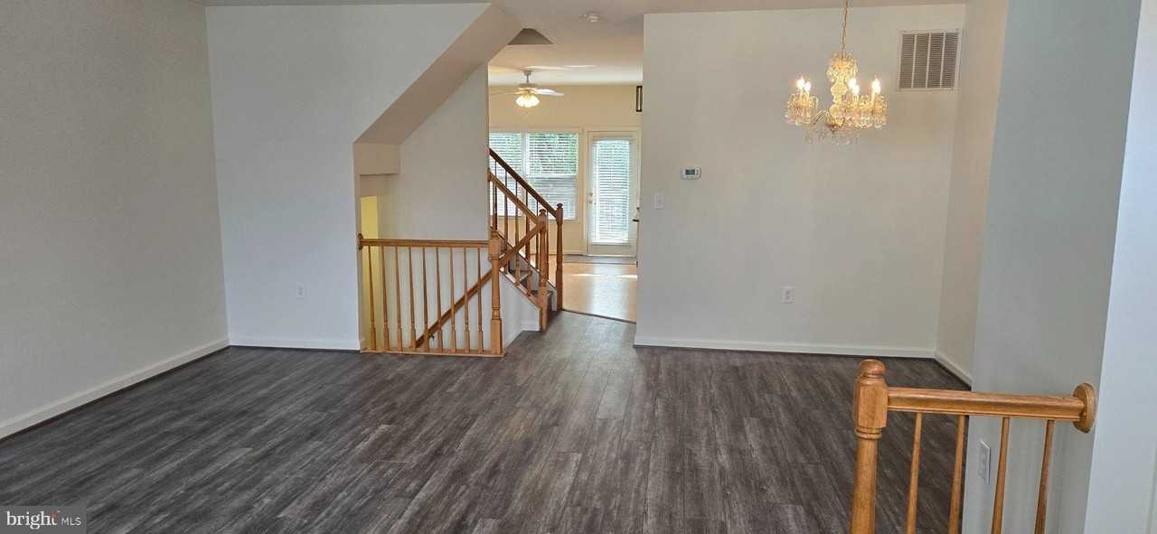 14610 Indian Summer Ct - Photo 3 of 30