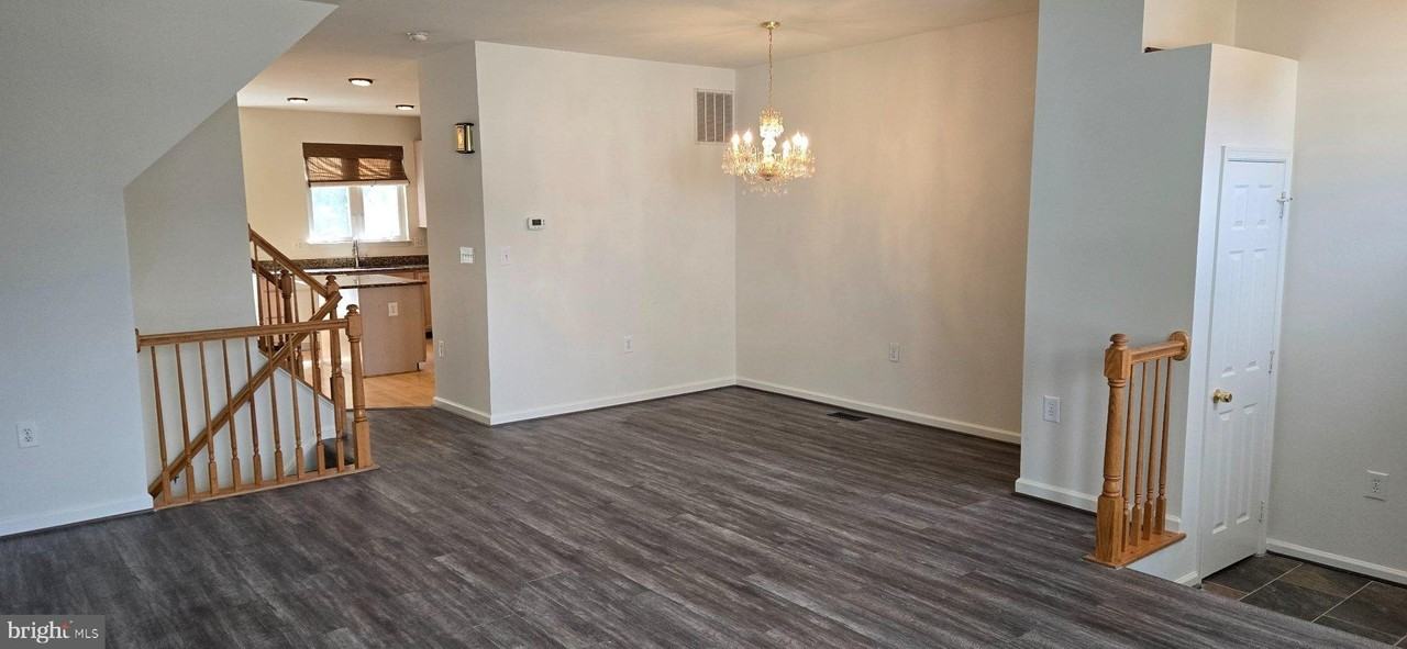 14610 Indian Summer Ct - Photo 4 of 30