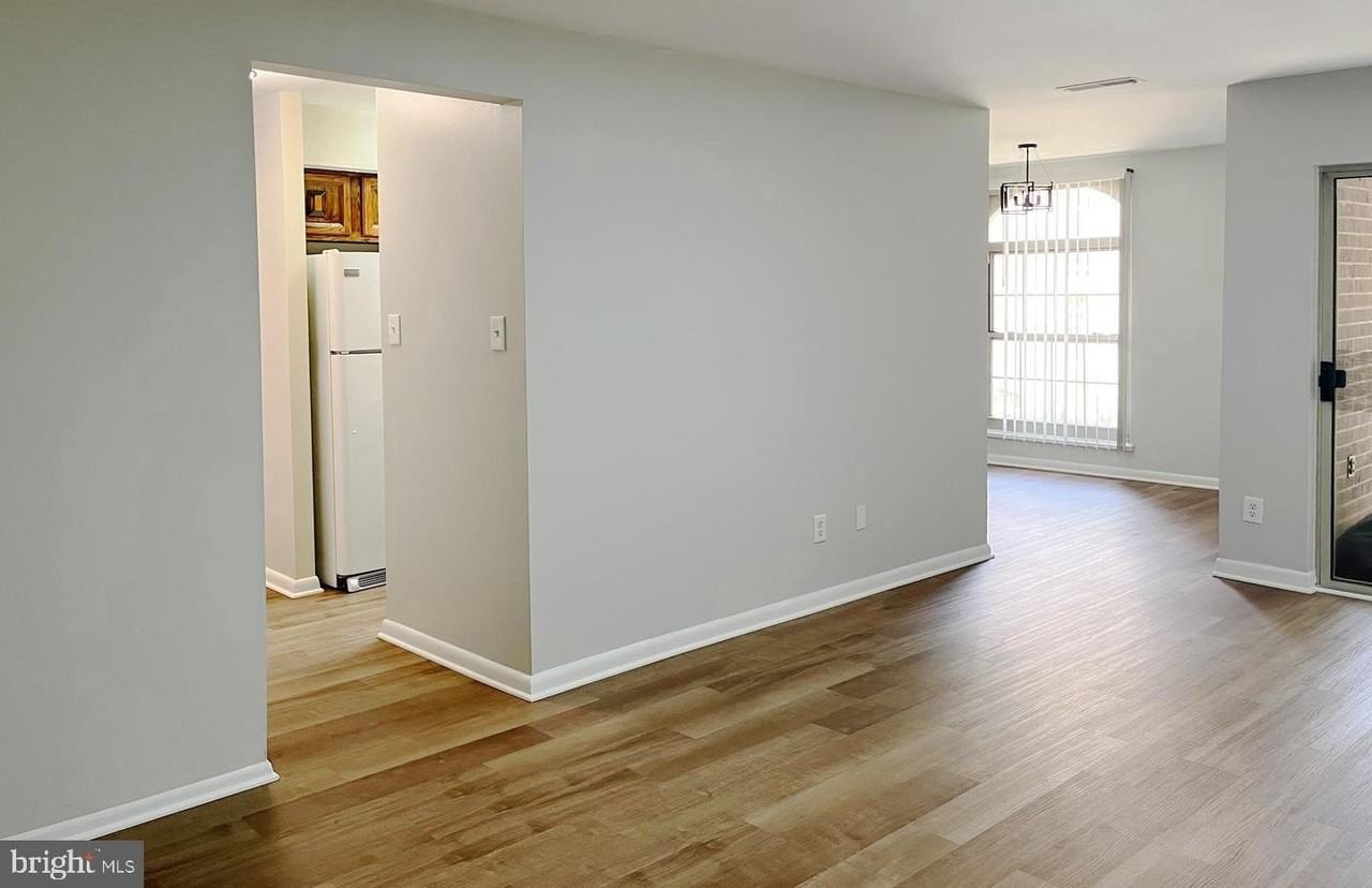 3322 Woodburn Village Dr #24 - Photo 4 of 12