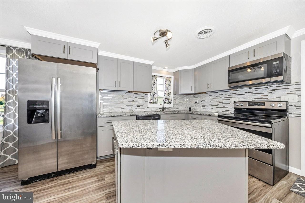 1545 Tuscawilla Dr - Photo 6 of 18