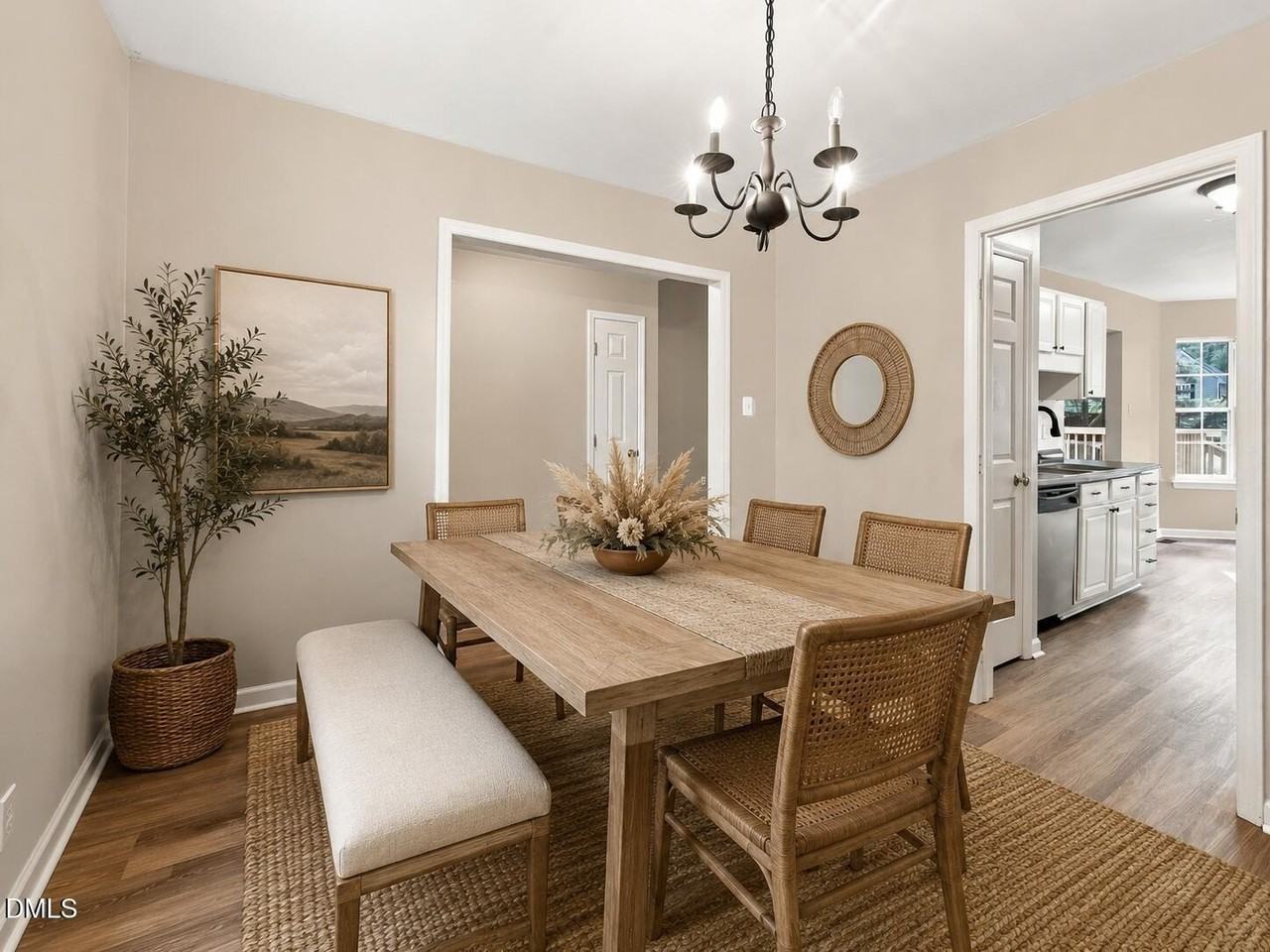 108 Bristol Ct - Photo 6 of 50