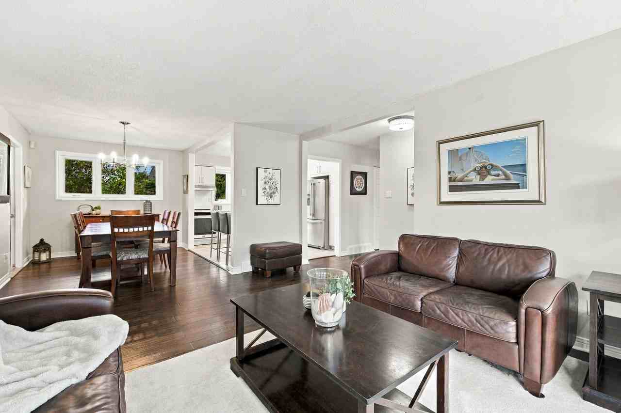 1377 Fontenay Crescent - Photo 7 of 35