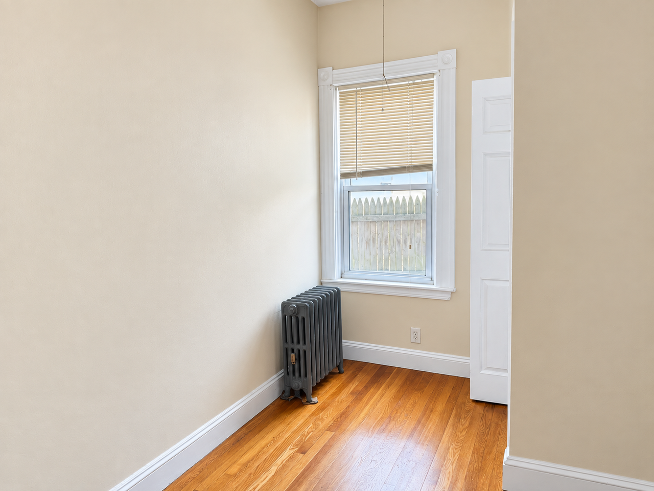 65 Catherine St #65 - Photo 5 of 23