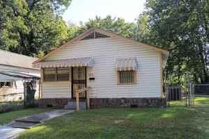 featured image of 1215 S Virginia St #1