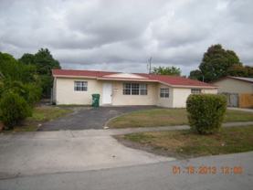 4931 Nw 15th St - Photo 1 of 1