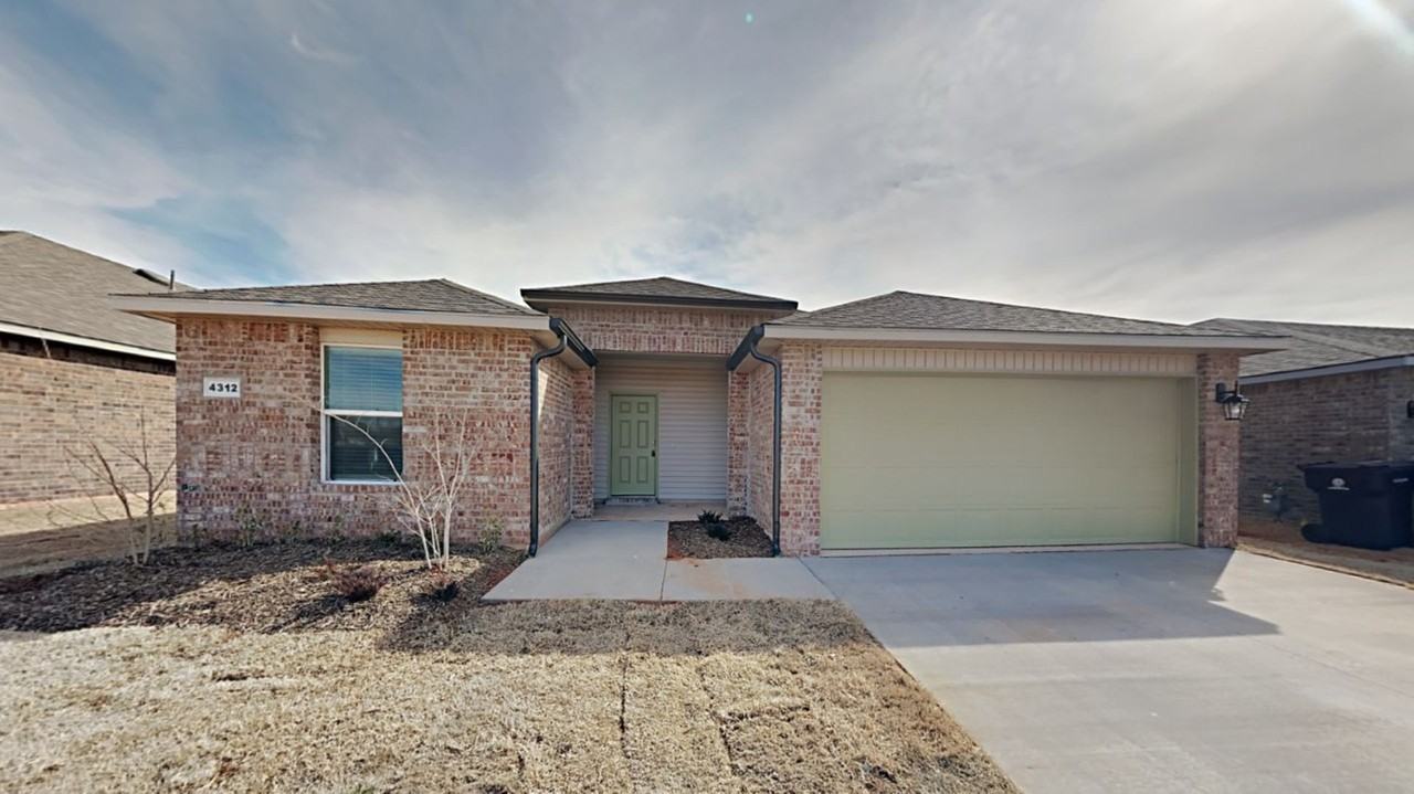 4312 Colt Dr