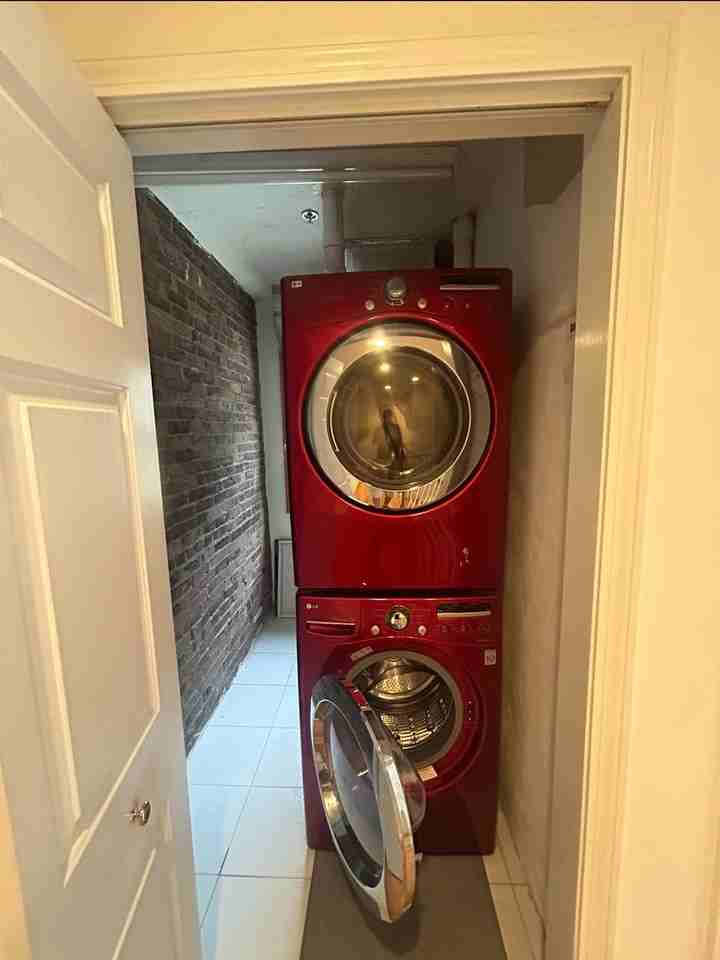 30 Cameron St - Photo 2 of 15