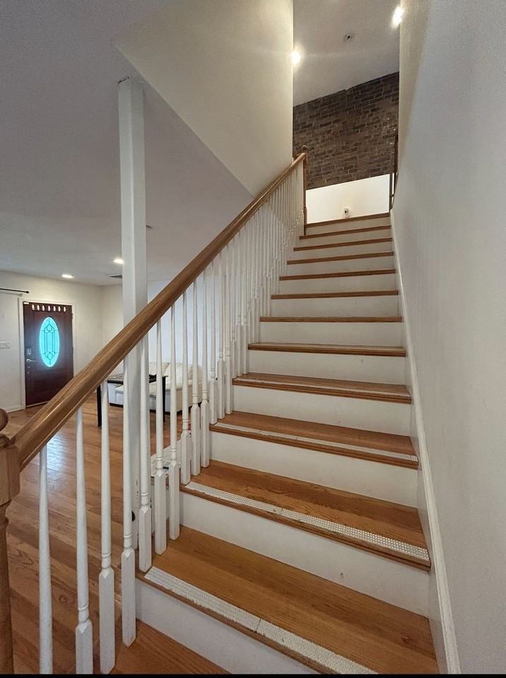 30 Cameron St - Photo 3 of 15
