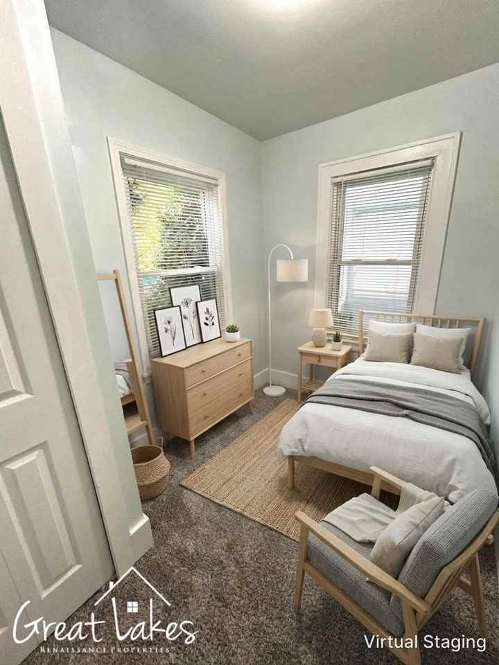 19441 Eastland St - Photo 6 of 15