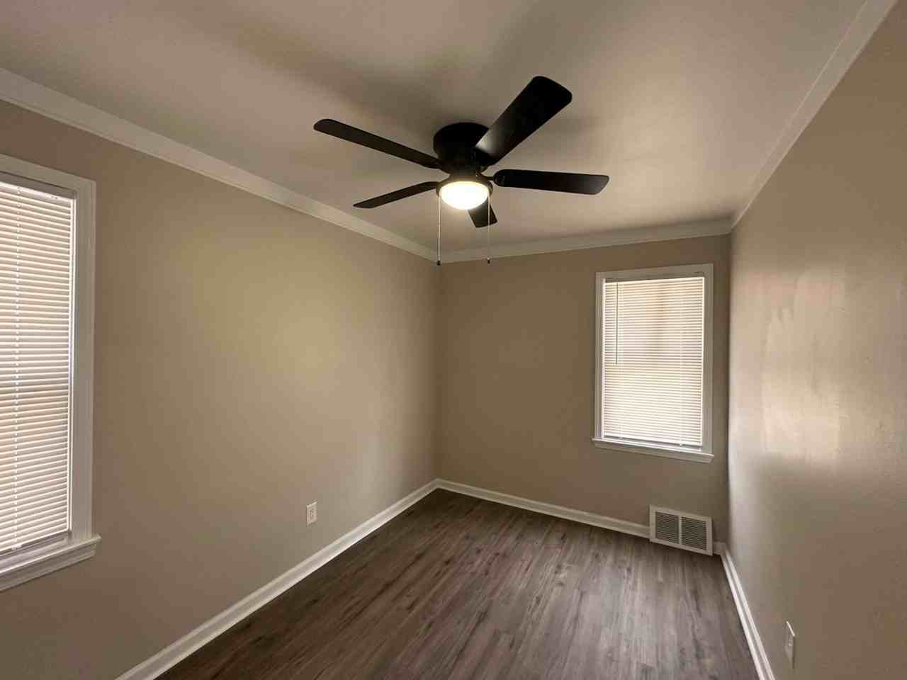 6348 Lodewyck St - Photo 7 of 16