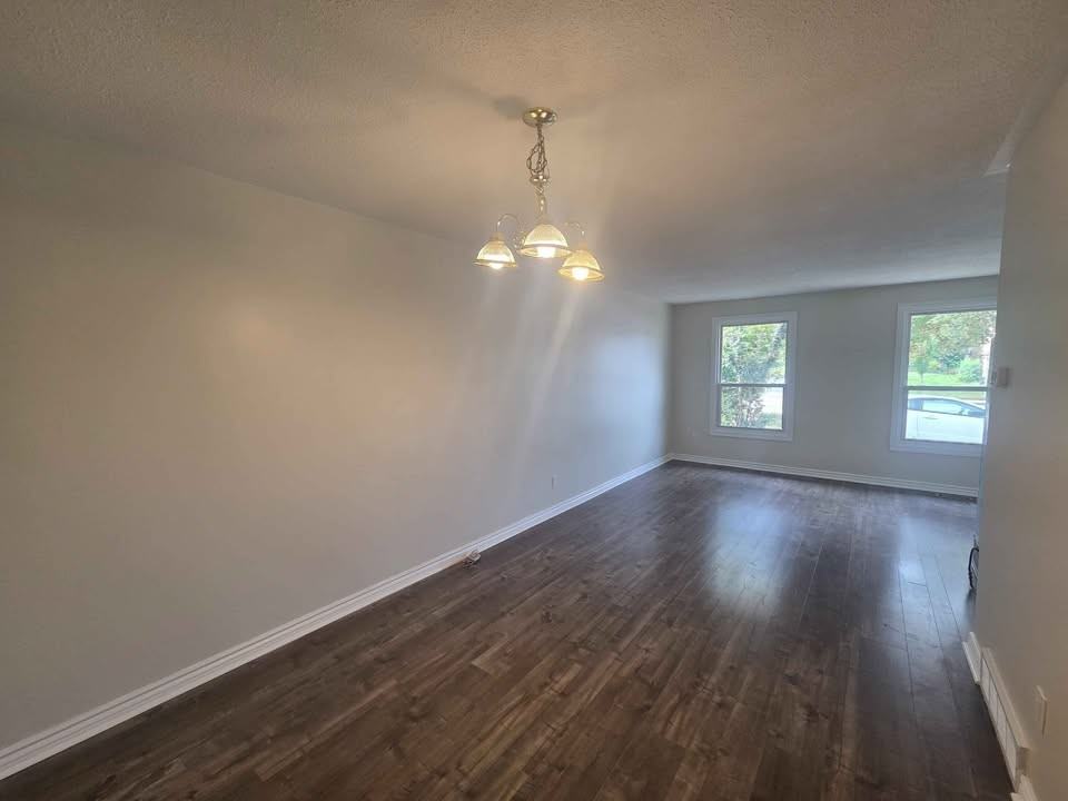 881 Lawrence Road - Photo 7 of 26
