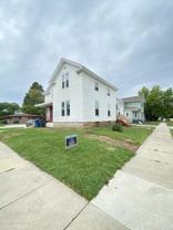 304 W Irving Ave - Photo 1 of 1