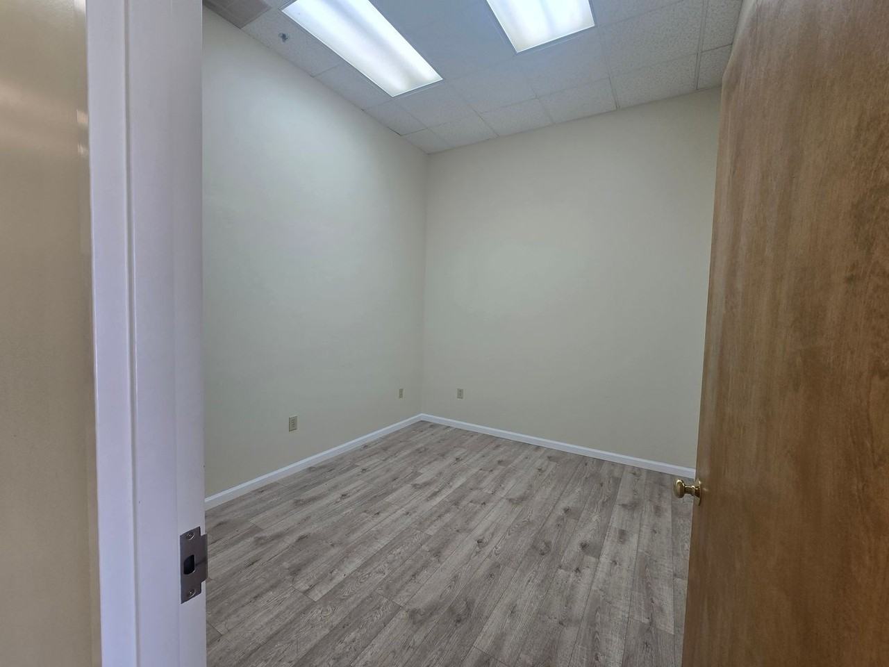 11234 N Main St #300-311 - Photo 3 of 11