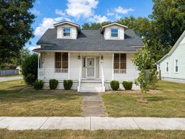 featured image of 801 Stevens Ave Ne