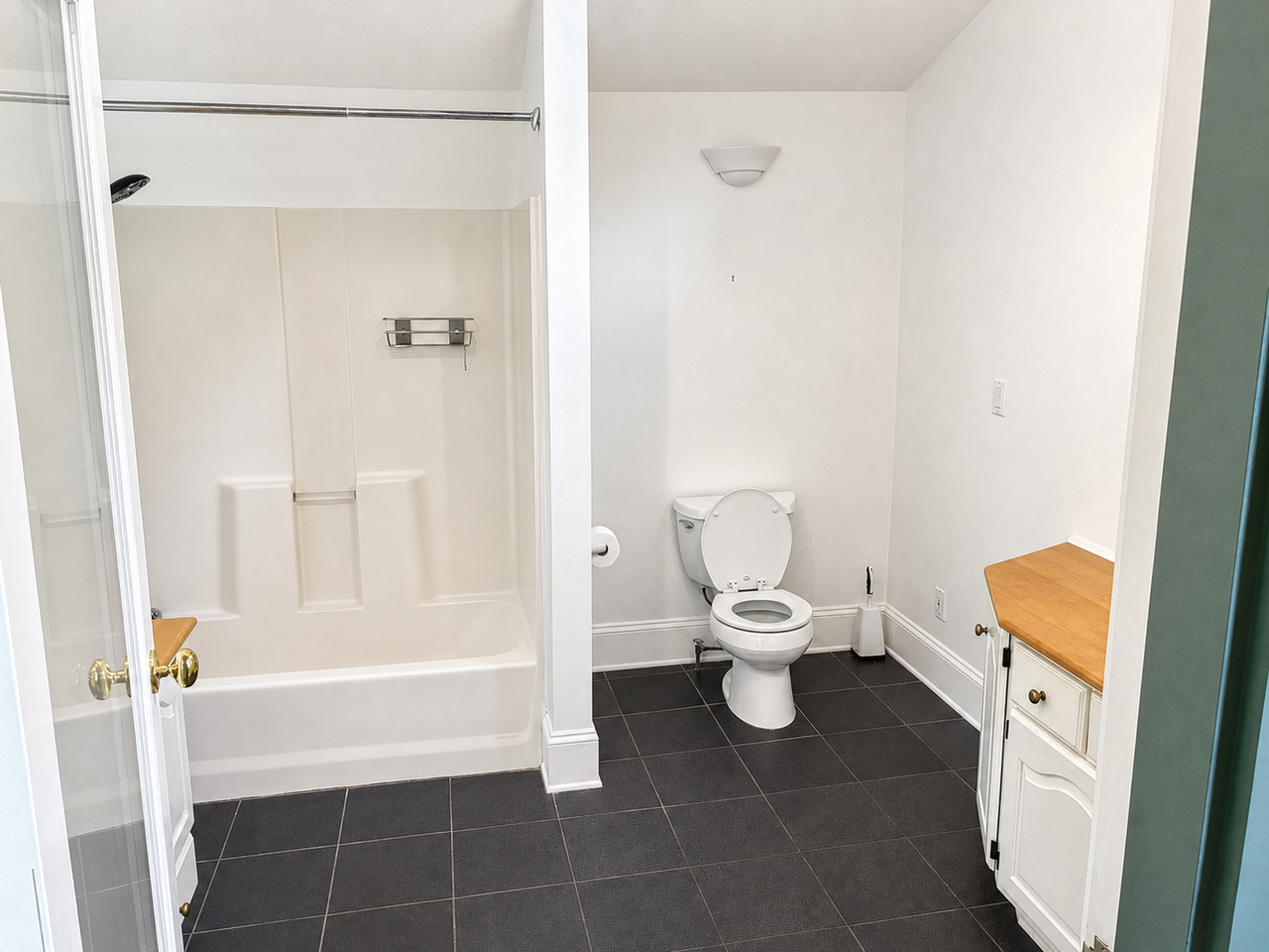 801 Stevens Ave Ne - Photo 5 of 14